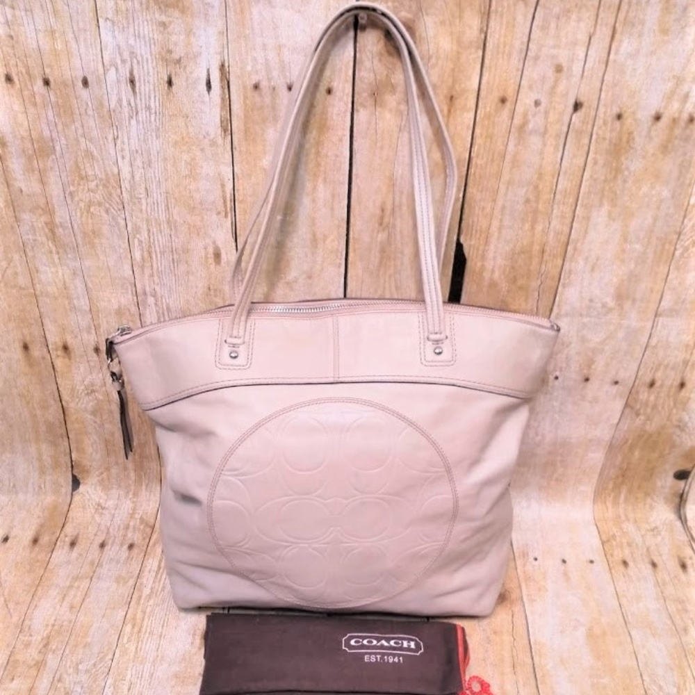 COACH LEATHER TOTE BAG